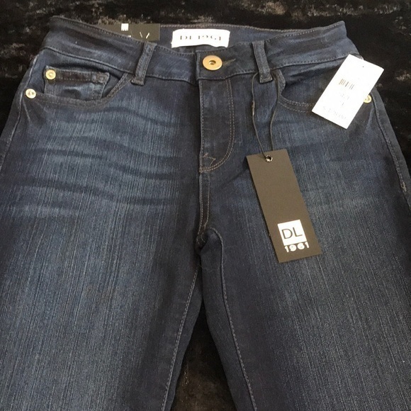 DL1961 Danny Supermodel Moscow Skinny Jeans. 24 - Picture 4 of 15